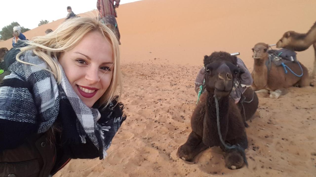 Desert Romantic Camp Мерзуга Екстер'єр фото