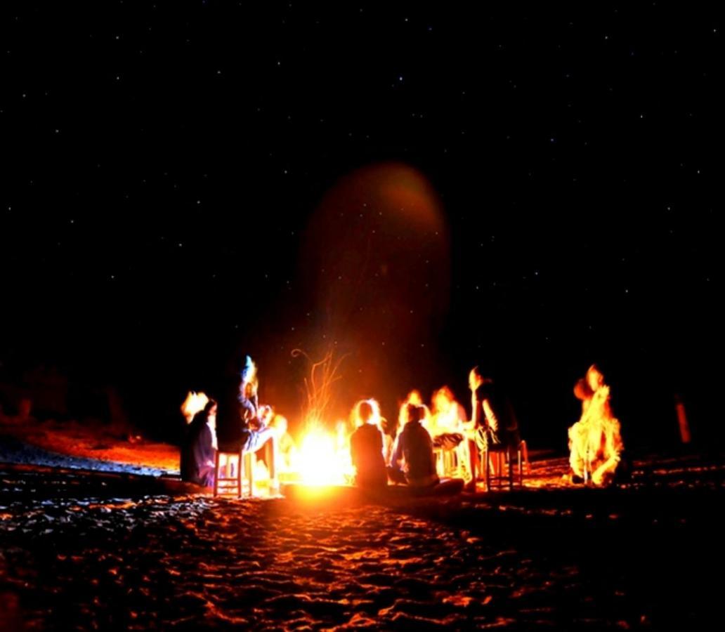 Desert Romantic Camp Мерзуга Екстер'єр фото