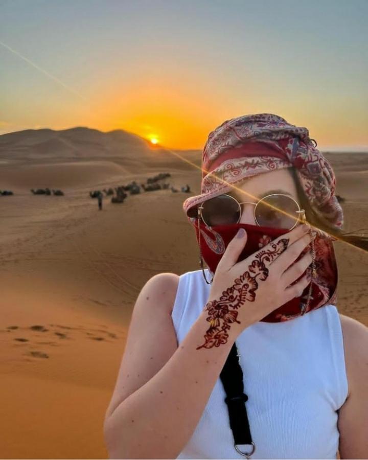 Desert Romantic Camp Мерзуга Екстер'єр фото