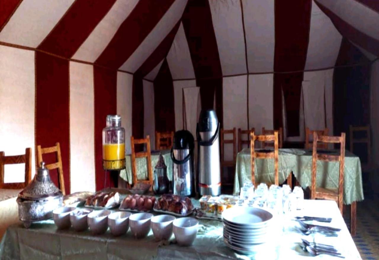 Desert Romantic Camp Мерзуга Екстер'єр фото