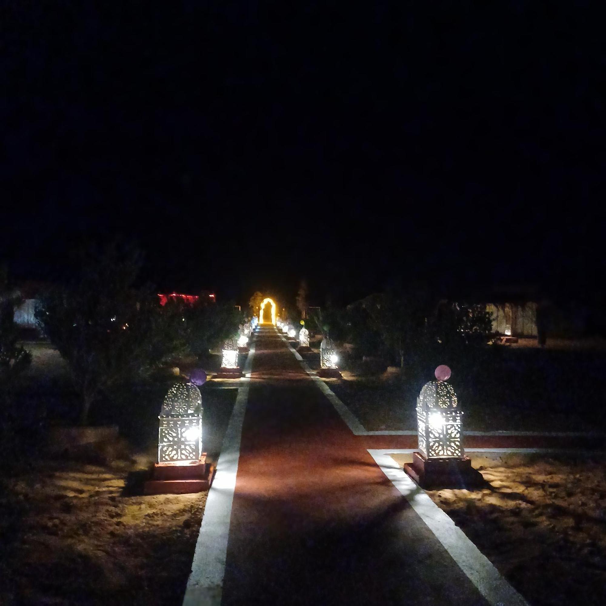 Desert Romantic Camp Мерзуга Екстер'єр фото